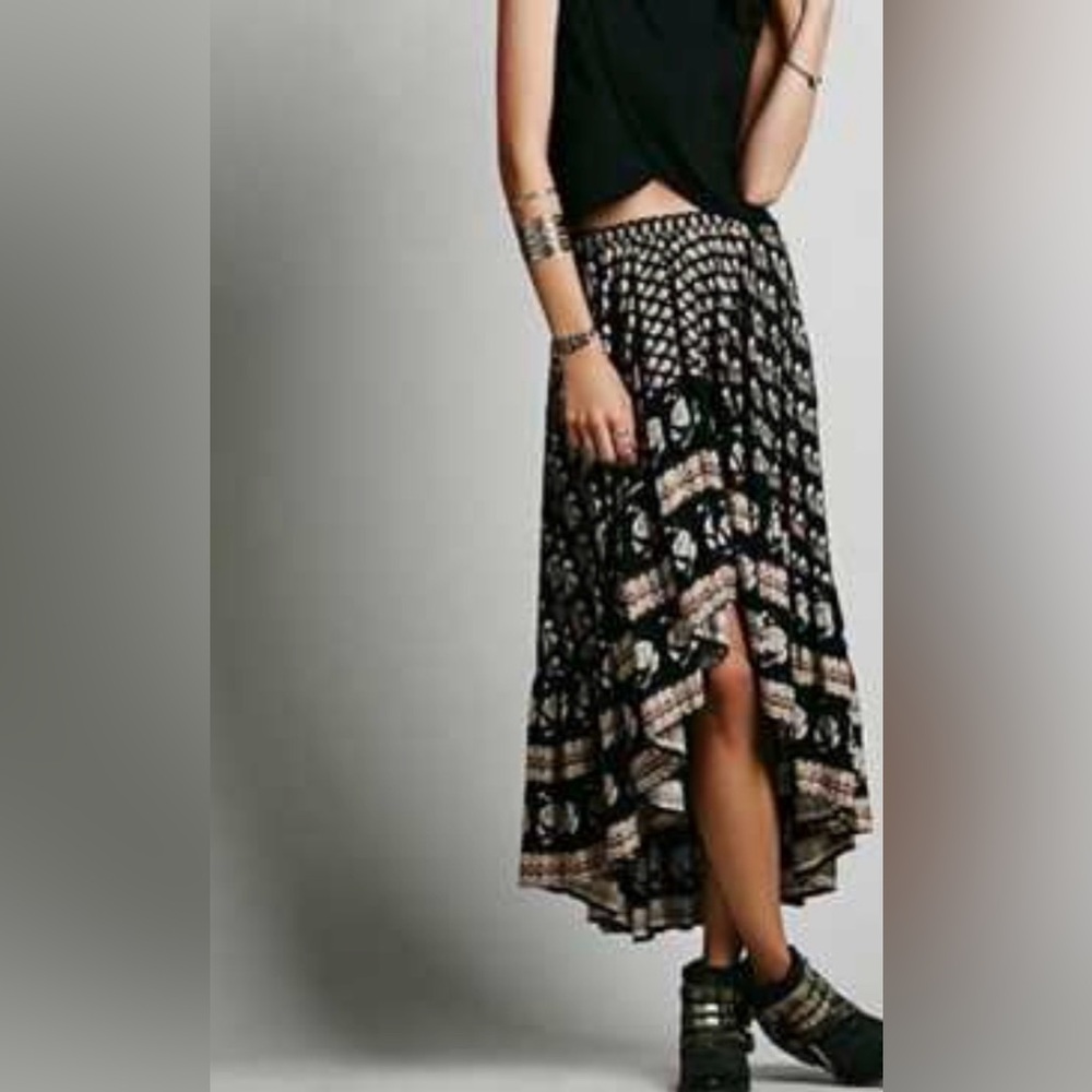 Spell & the Gypsy Bohemian Royale hi/low black + tan skirt size small - Picture 11 of 15